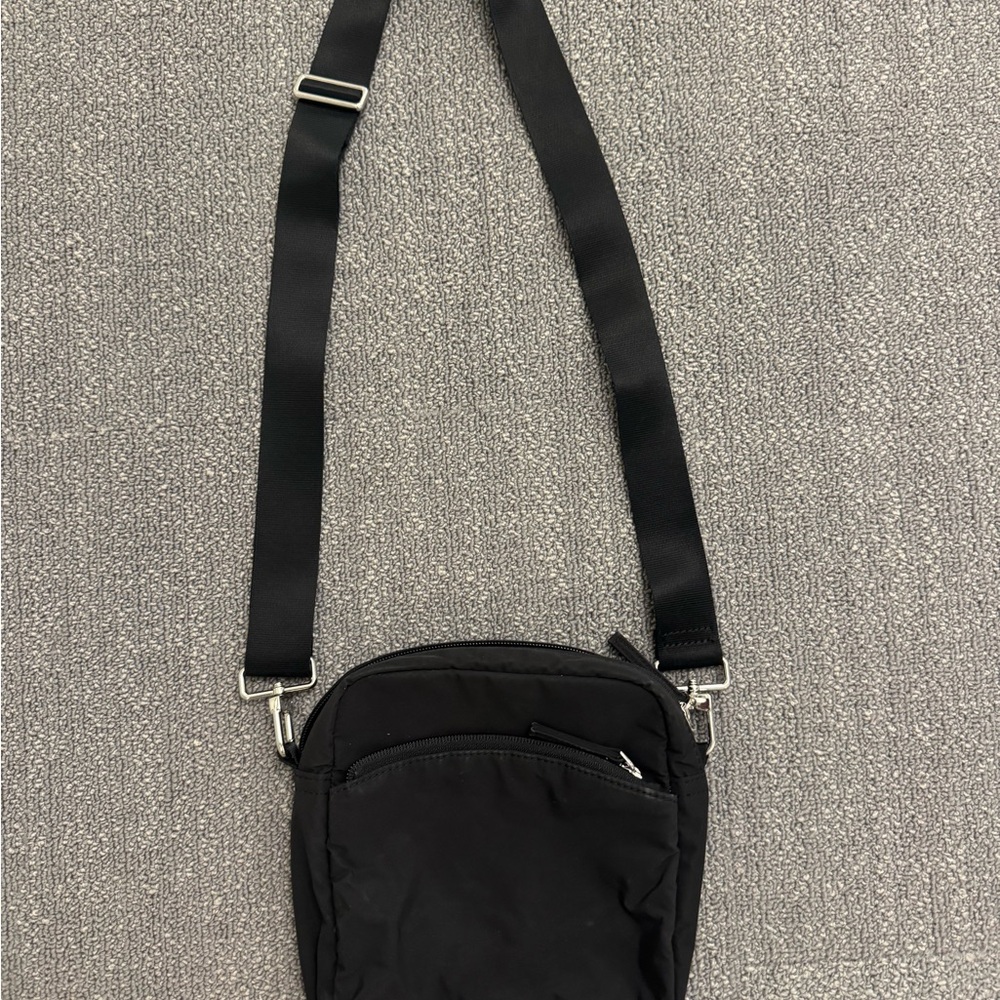 Athleta Black Crossbody Sling Bag
